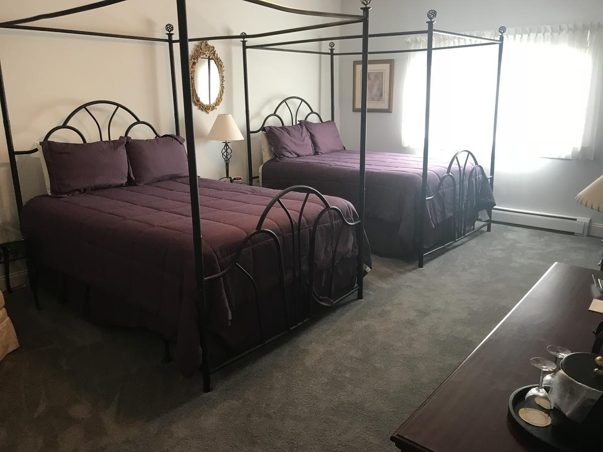 Longhouse Manor B&B Watkins Glen Ngoại thất bức ảnh